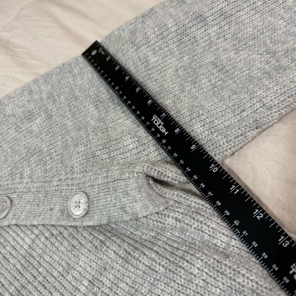 Joie Button Detailed Melange Knit Grey Designer Sweater Women’s Size Large - Picture 10 of 13